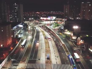 linhas de ônibus 24 horas