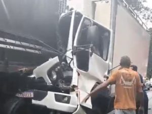 acidente anchieta cubatão imagens: Marcelo Ricky