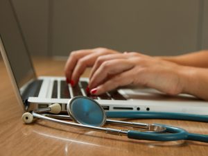 Atendimento Médico Exame National Cancer Institute Unsplash