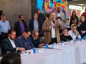 anúncio são vicente maternidade governo do estado de sp Marcelo S Camargo