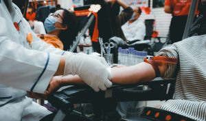 Doação de sangue em Atibaia (Foto: Reprodução / Unsplash)