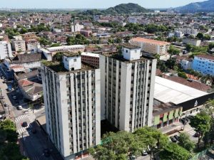 Edifício Castro fica no Centro de Cubatão