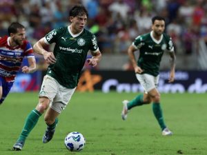 Palmeiras Fortaleza Cesar Greco Palmeiras