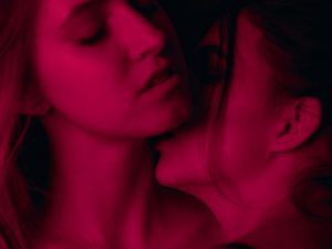 Sexo Relacionamento Aberto Cuckold Roman Khripkov Unsplash