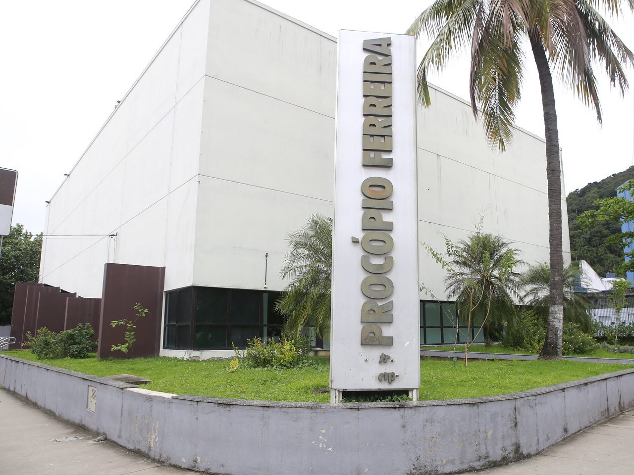 Teatro Procópio Ferreira Guarujá