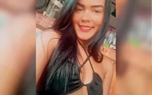 após desconfiar de traição, homem mata esposa e vizinho dela a tiros
