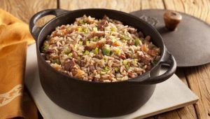 homem fica em estado grave após comer arroz envenenado