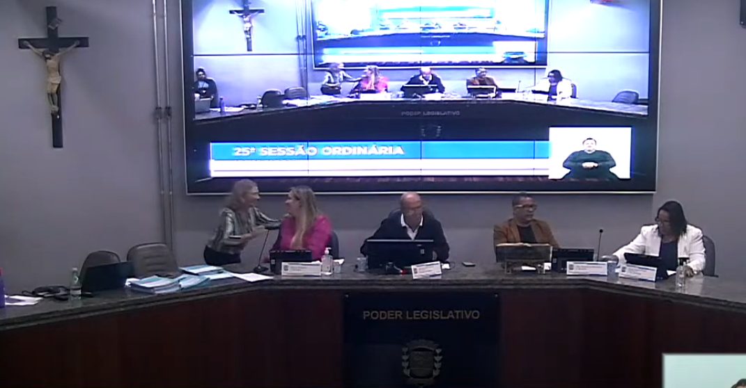 Câmara de Bragança Paulista revoga o veto de Chedid (Foto: reprodução / YouTube)