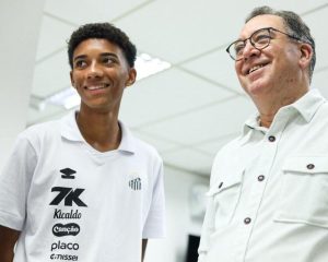 robinho jr. Foto: Reinaldo Campos/Santos FC