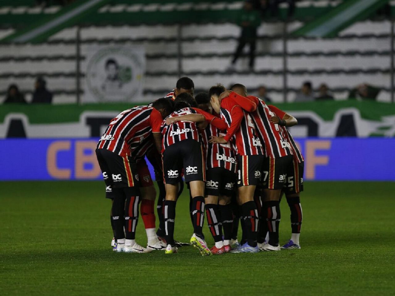 são paulo site oficial Foto Rubens Chiri