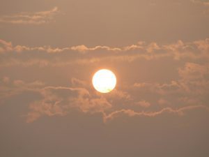sol calor verão previsão do tempo clima Tanishq Tiwari unsplash Previsão do tempo setembro