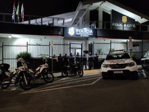 Polícia Militar prende suspeito de roubo e recupera motocicleta em Atibaia (Foto: divulgação / PM)