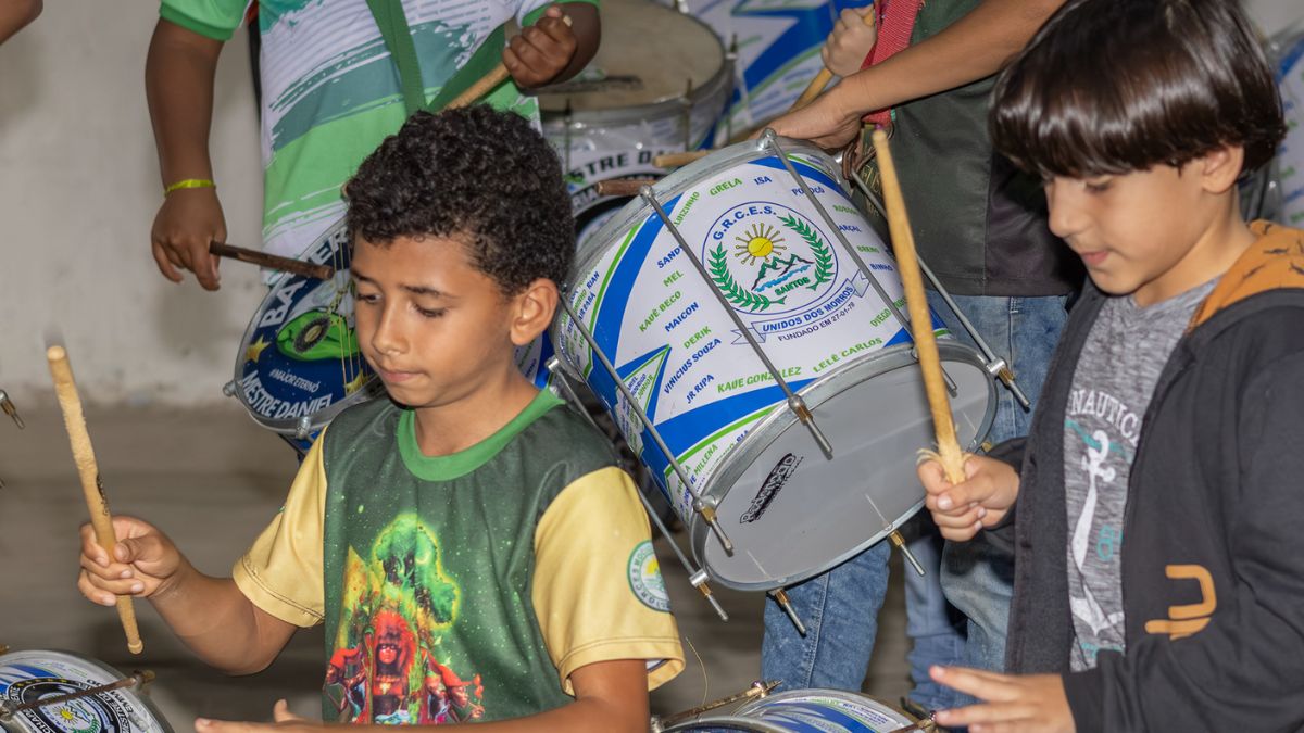 Escola de Samba Mirim da Baixada Santista