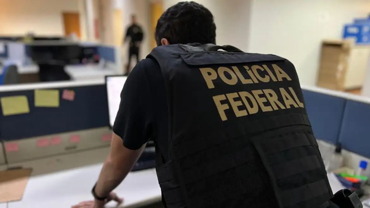 PF desmonta esquema de fraudes em concursos públicos e cumpre mandados em três estados (Foto: Divulgação / PF)