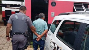 Homem é preso após tentativa de feminicídio em bar de Joanópolis