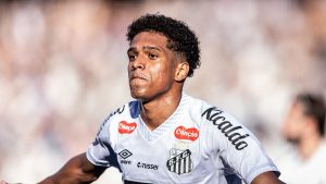 Souza se destaca e pode ser vendido pelo Santos em 2026