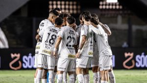 Santos perde para o Vitória e fica mais próximo da zona de rebaixamento