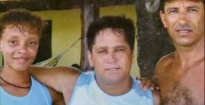 Filho "adotivo" de Poliana e Leonardo diz que tem muito carinho por eles