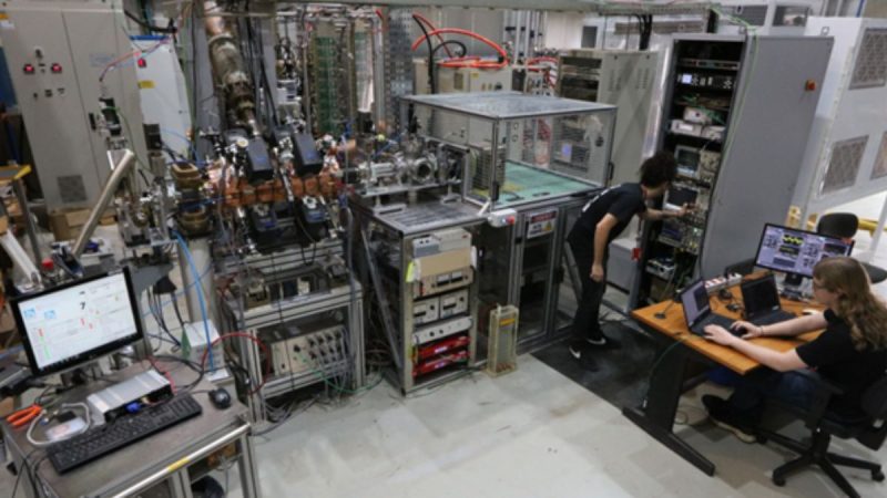 Brasil investe em acelerador nacional de prótons para ampliar acesso ao diagnóstico e tratamento do câncer