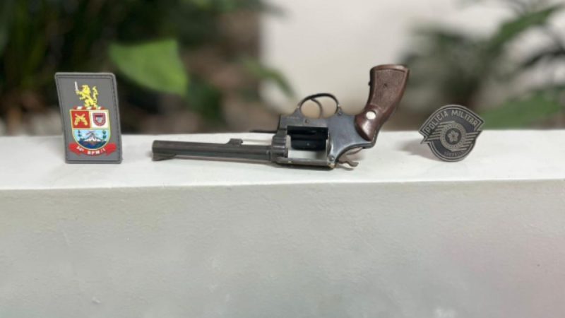 “Casa-bomba” é descoberta em Amparo; drogas e armas são apreendidas
