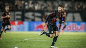 Bragantino enfrenta o São Paulo em busca de mais uma vitória no Brasileirão