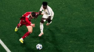 Liverpool atropela o Real Madrid, estraga noite de Courtois e encosta nos líderes da Champions