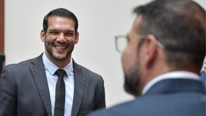 Presidente da CBF admite negociação para renovar com o técnico Carlo Ancelotti