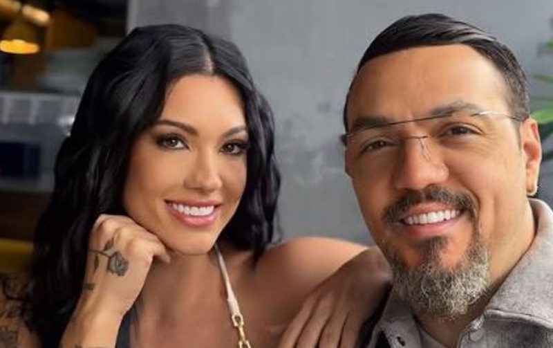 Após treta e episódio de racismo, Rayane Figliuzzi, namorada de Belo perdeu o posto de musa da escola de samba Unidos de Vila Isabel