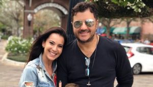 Esposa de Maurício Manieri recebe alta e comemora a vida