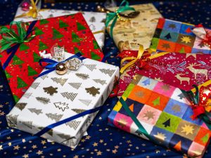 Maioria dos consumidores em Piracicaba pretende comprar presentes com Pix, aponta pesquisa