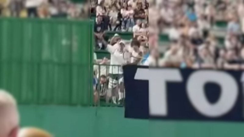 Vídeo mostra torcedor do Santos imitando avião após jogo contra a Chapecoense