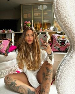 rafaella santos