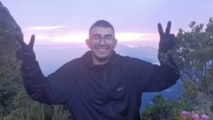 Quem é Roberto Farias, jovem que estava desaparecido no Pico Paraná?
