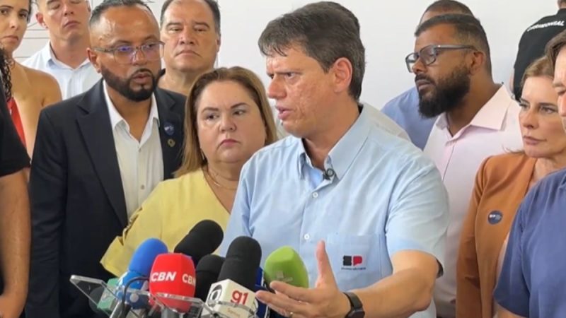 Governo de SP entrega 1.075 moradias em Cubatão e anuncia R$ 8 milhões à saúde