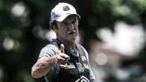Cuca ganha força no Santos em meio a possível saída de Vojvoda