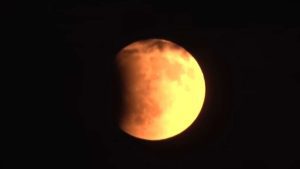 eclipse lunar em março