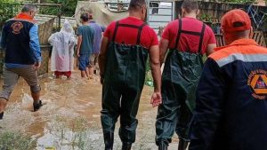 estragos da chuva em amparo