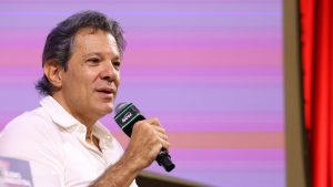 Fernando Haddad, ministro da Fazenda, em anúncio de candidatura ao governo de São Paulo por pedido de Lula.