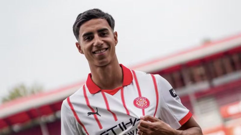 Zagueiro Vitor Reis, do Girona, convocado por Carlo Ancelotti para amistoso da Seleção Brasileira.