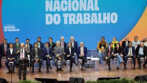 Escala 6x1 pode acabar? Lula defende mudança na jornada e propõe acordo . Foto: Paulo Pinto / Agência Brasil