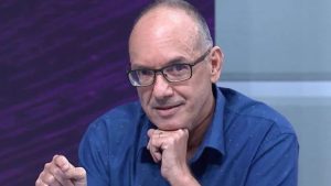 Comentarista esportivo Ledio Carmona é internado com sepse e choque séptico