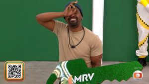 BBB26: Boneco ganha primeiro apartamento em dinâmica de 50 dias do jogo