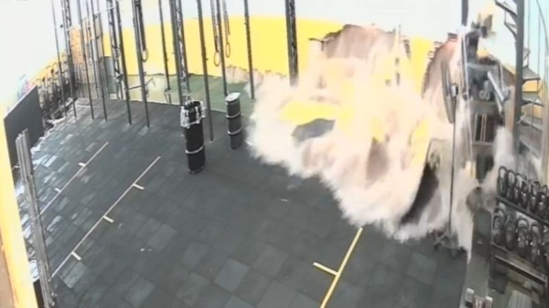 Vídeo mostra momento em que chuva destrói academia em segundos; veja as imagens. Foto: Reprodução / Instagram @yellowmonkeycf