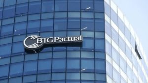Ataque hacker ao banco BTG Pactual com foco em vulnerabilidade do Pix e roubo de 100 milhões de reais.