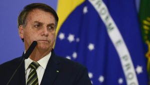 bolsonaro apresenta melhora mas segue internado na UTI