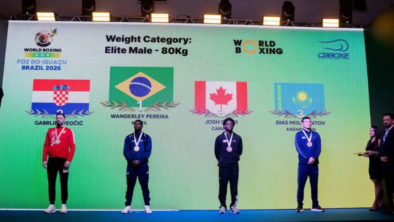Seleção brasileira de boxe liderando o quadro de medalhas na abertura da Copa do Mundo de boxe em Foz do Iguaçu.