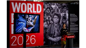 Vencedora do World Press Photo 2026: Separados pelo ICE de Carol Guzy sobre detenção em Nova York.