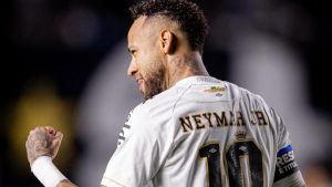 Neymar Jr em campo na Vila Belmiro após empate do Santos contra Deportivo Recoleta pela Sul-Americana.