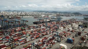 Guarujá realiza cursos de logística portuária