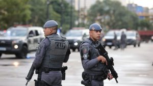 PM deflagra operação em Cubatão